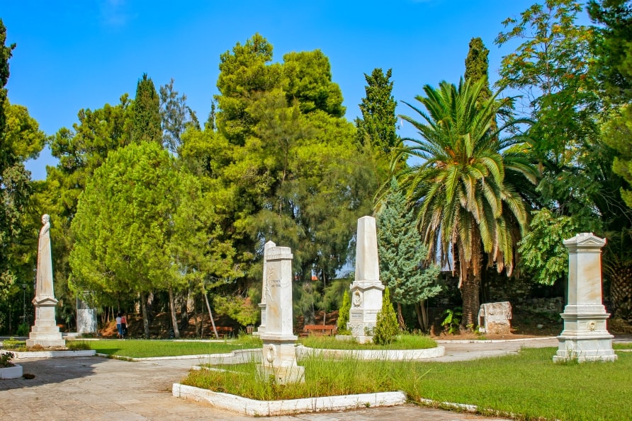 garden of the heroes messolonghi