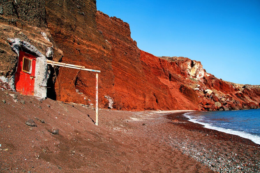 red beach santorini